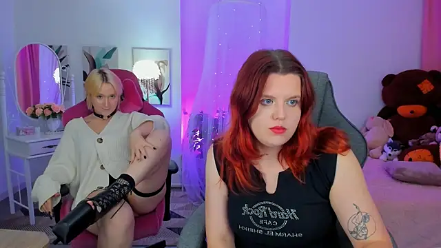 NielletaBlossom online show from October 12, 2:35 am