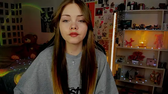 AkiraKatsu online show from March 21, 11:14 am