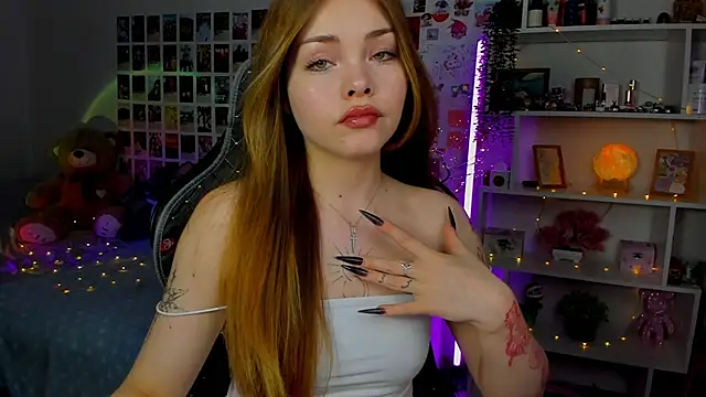 AkiraKatsu online show from October 28, 12:15 pm