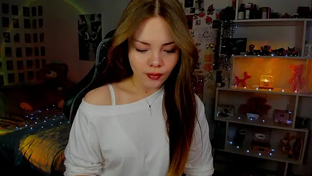 AkiraKatsu online show from February 28, 10:59 am