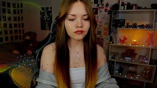 AkiraKatsu online show from February 22, 11:01 am