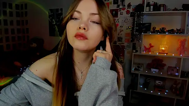 AkiraKatsu online show from March 7, 9:59 am