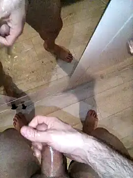 Snapshot of PerfectBisex chatting on March 17, 10:19 pm PerfectBisex online show from March 17, 10:19 pm