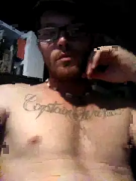 Snapshot of potholder420 chatting on August 6, 6:08 am potholder420 online show from August 6, 6:08 am