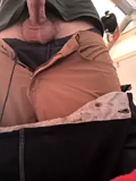 Snapshot of potholder420 chatting on December 16, 3:16 pm potholder420 online show from December 16, 3:16 pm