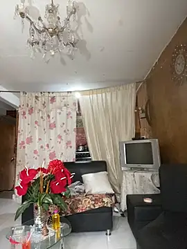 karen hot777 online show from December 5, 7:55 pm