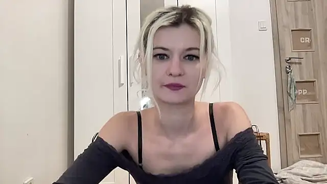 Onika Love online show from March 3, 4:03 pm