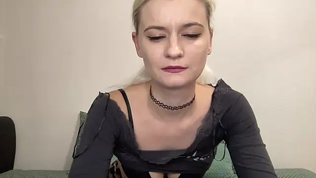 Onika Love online show from November 23, 12:53 am