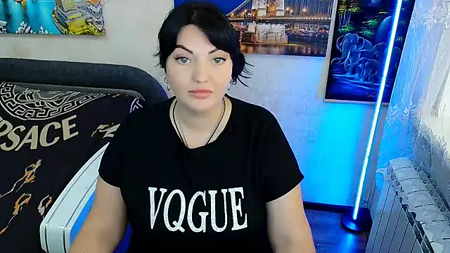 Lady Boom Wild  online show from September 23, 10:00 am