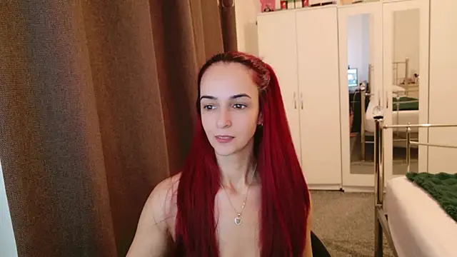 karlaolivia online show from March 6, 9:26 am