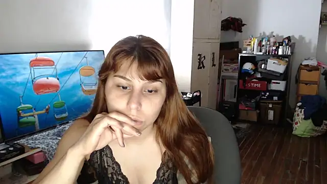 bunnylolaa4 online show from November 2, 7:46 am