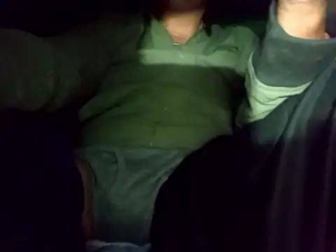 Snapshot of qkfc744888l chatting on February 18, 10:12 am qkfc744888l online show from February 18, 10:12 am