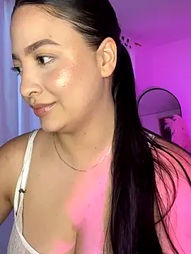 NathRossi online show from September 19, 10:58 pm