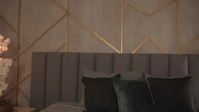 miia blake online show from March 12, 10:47 pm