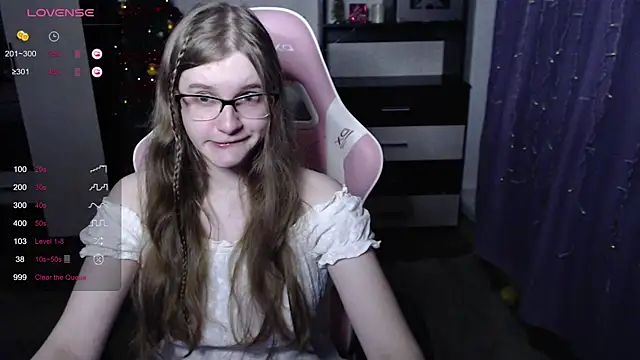 Tomato Tease online show from December 15, 4:51 am