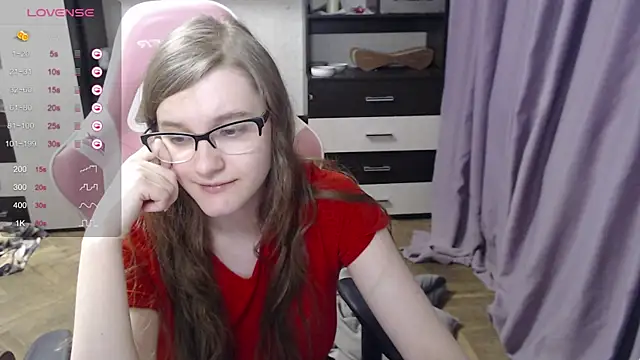 Snapshot of Tomato_Tease chatting on March 19, 10:42 pm Tomato Tease online show from March 19, 10:42 pm