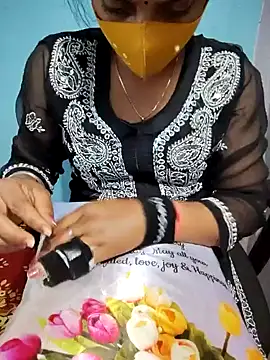 Snapshot of Kashish_SC chatting on February 9, 8:43 am Kashish SC online show from February 9, 8:43 am