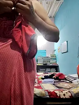 Snapshot of Kashish_SC chatting on December 25, 8:29 am Kashish SC online show from December 25, 8:29 am