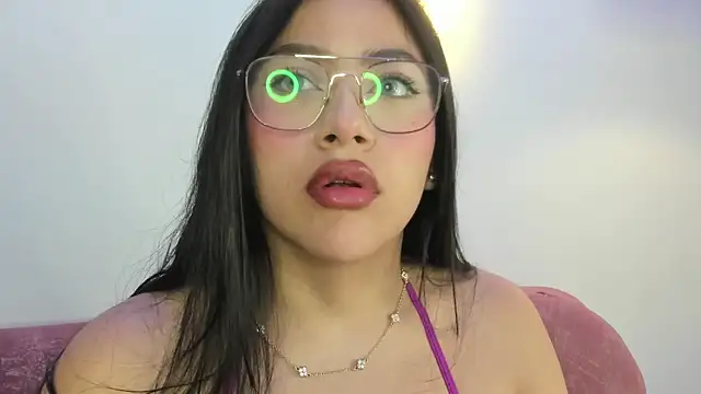 nicolle pierce online show from January 15, 1:58 pm