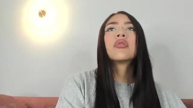 nicolle pierce online show from February 16, 11:20 am