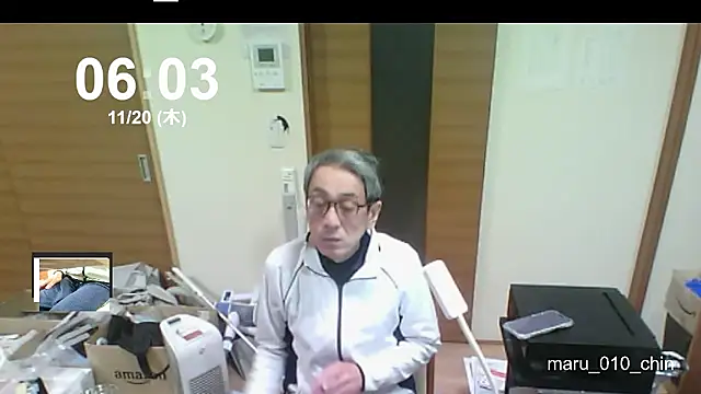 Snapshot of mama010-chan chatting on November 19, 9:04 pm mama010-chan online show from November 19, 9:04 pm