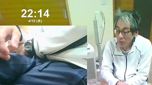 mama010-chan online show from April 15, 1:15 pm