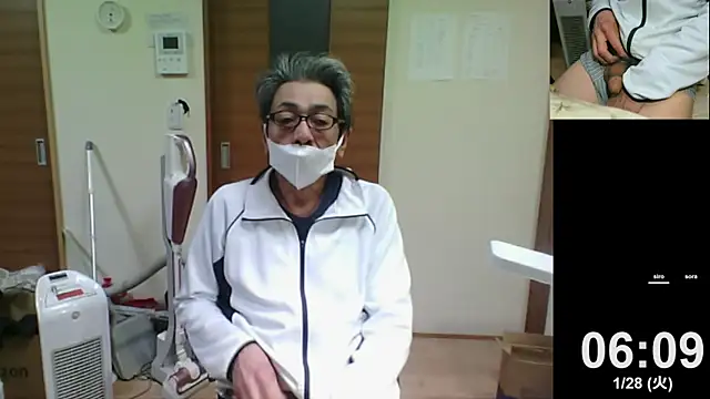 mama010-chan online show from January 27, 9:11 pm
