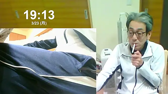 mama010-chan online show from March 23, 10:15 am