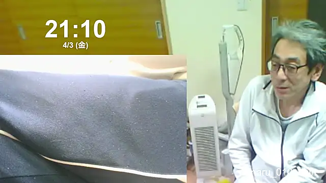 mama010-chan online show from April 3, 12:11 pm