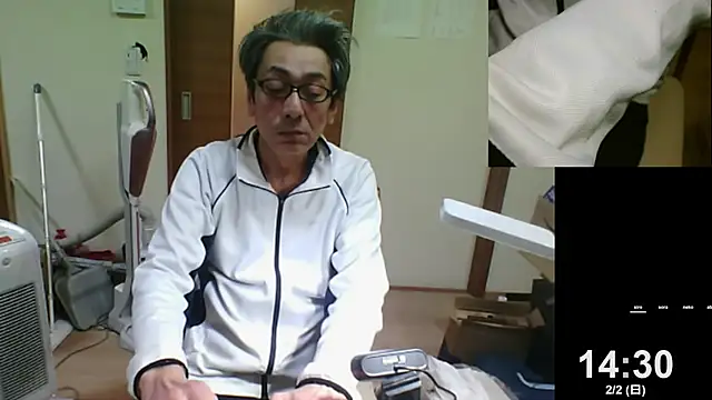 mama010-chan online show from February 2, 5:32 am