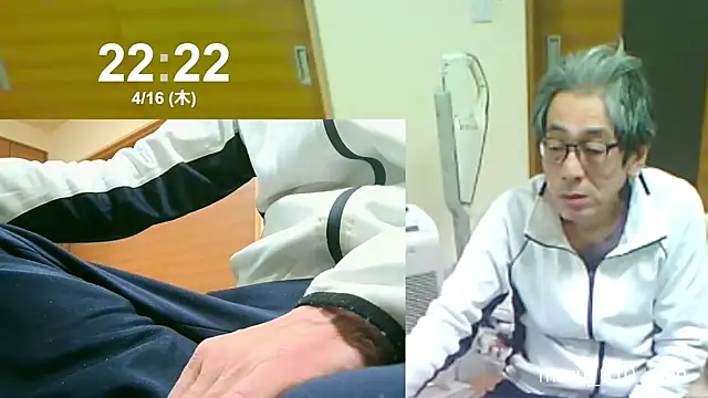 mama010-chan online show from April 16, 1:23 pm