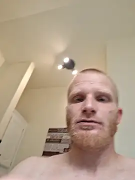 Snapshot of GINGERHEADMAN chatting on January 13, 3:43 am GINGERHEADMAN online show from January 13, 3:43 am