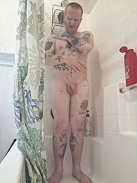 Snapshot of GINGERHEADMAN chatting on February 26, 11:05 pm GINGERHEADMAN online show from February 26, 11:05 pm