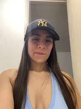 MariaIsabella8 online show from November 18, 10:34 pm