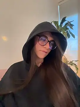 MariaIsabella8 online show from April 16, 9:39 pm