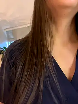 MariaIsabella8 online show from October 6, 10:21 pm