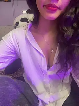 Divyaa69 online show from January 14, 2:59 am