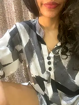 Divyaa69 online show from October 3, 4:03 am