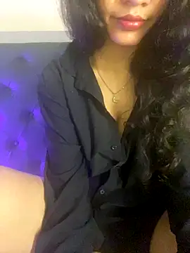 Divyaa69 online show from September 14, 10:37 am