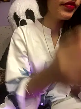 Divyaa69 online show from December 20, 1:41 am