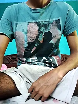 Snapshot of Afgref5335 chatting on September 13, 9:09 am Afgref5335 online show from September 13, 9:09 am