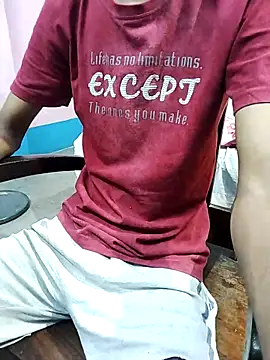 Snapshot of Afgref5335 chatting on September 26, 9:05 am Afgref5335 online show from September 26, 9:05 am