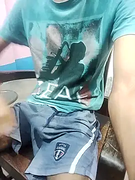 Snapshot of Afgref5335 chatting on September 25, 5:19 pm Afgref5335 online show from September 25, 5:19 pm