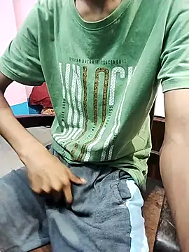 Snapshot of Afgref5335 chatting on October 25, 9:19 am Afgref5335 online show from October 25, 9:19 am