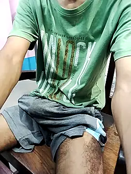 Snapshot of Afgref5335 chatting on September 22, 9:59 am Afgref5335 online show from September 22, 9:59 am