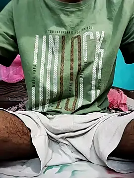 Snapshot of Afgref5335 chatting on November 16, 4:23 pm Afgref5335 online show from November 16, 4:23 pm