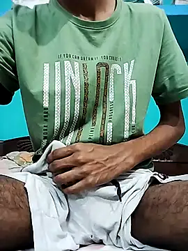 Snapshot of Afgref5335 chatting on October 7, 5:03 pm Afgref5335 online show from October 7, 5:03 pm