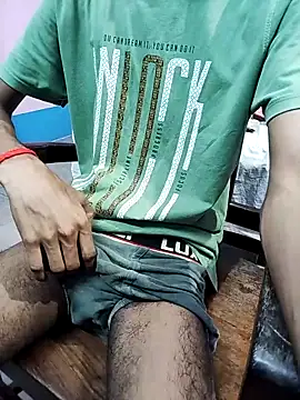 Snapshot of Afgref5335 chatting on October 2, 5:49 pm Afgref5335 online show from October 2, 5:49 pm