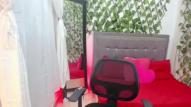 Snapshot of Sofia_agudelo chatting on September 25, 2:50 am Sofia agudelo online show from September 25, 2:50 am