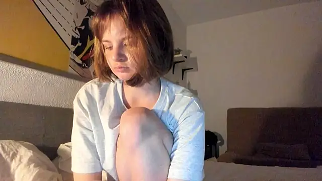 SayYesToHeaven online show from March 22, 8:43 pm